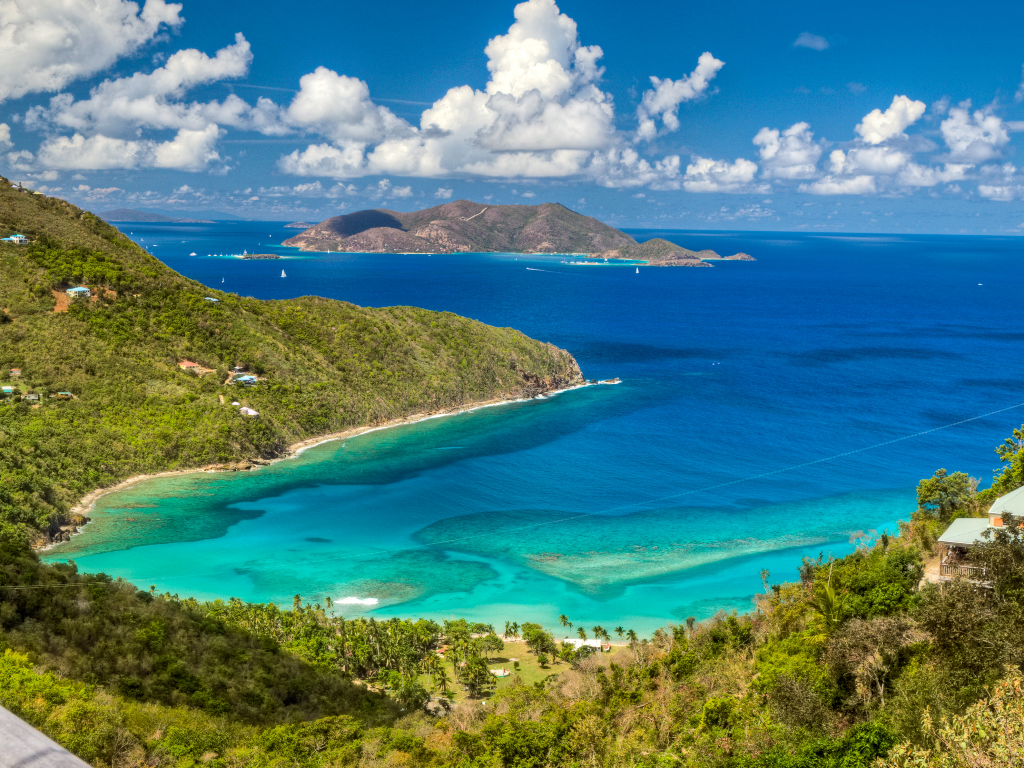 Discover Island Hopping in the Caribbean - House of Travel